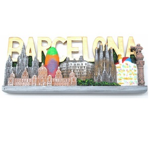 MAGNET PALAUS BARCELONA DAURADA 9CM