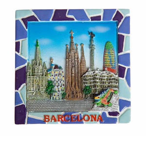 MAGNET CUADRAT VORA TRENCADIS BARCELONA 7.5CM