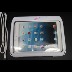 FUNDA WATERPROOF TABLET 20X12.5CM BLANCA