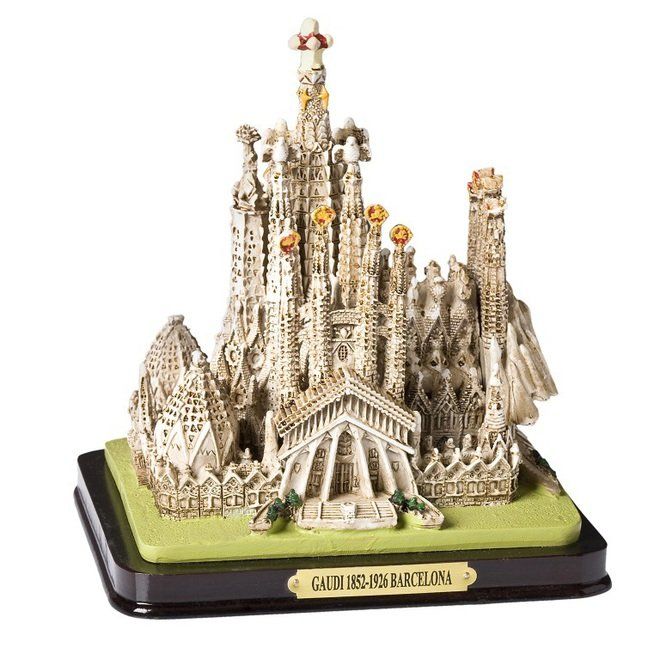 MAQUETA BASILICA SAGRADA FAMILIA MARRON 15CM